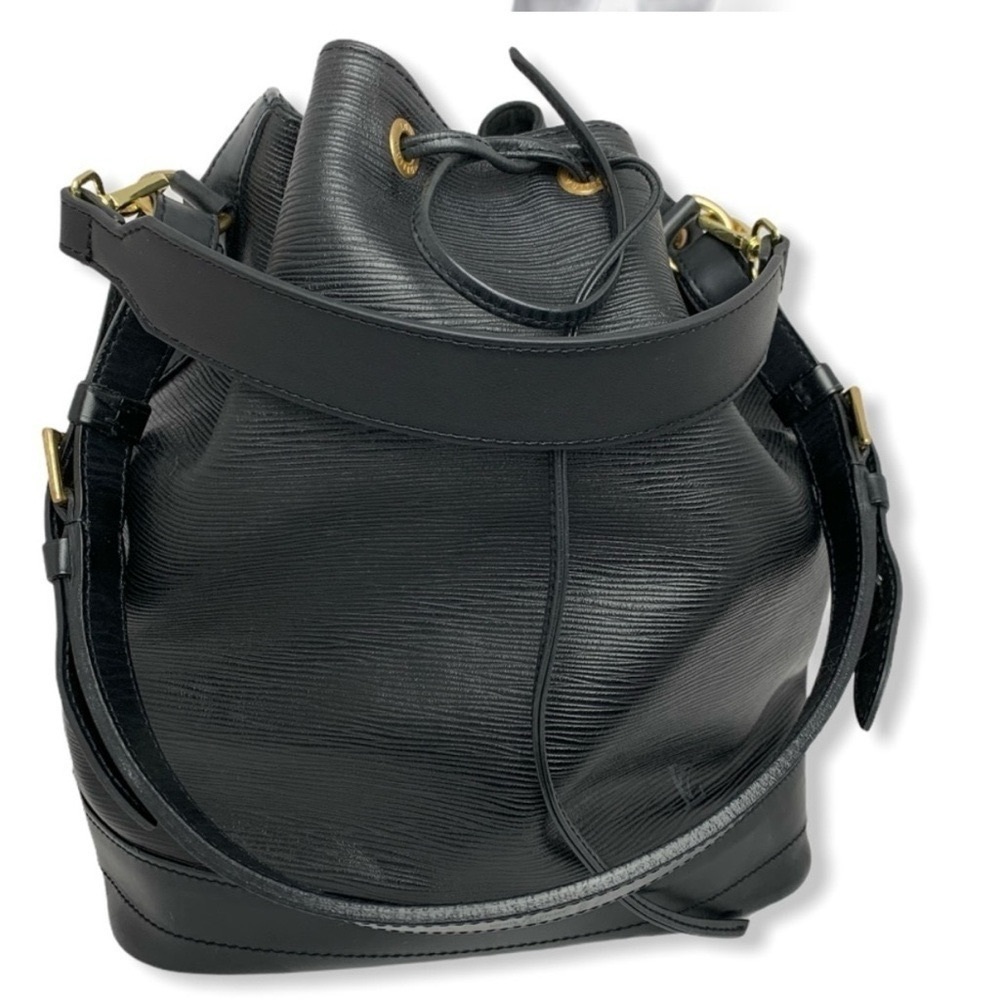 Louis Vuitton Black Leather Noe GM Shoulder Bag